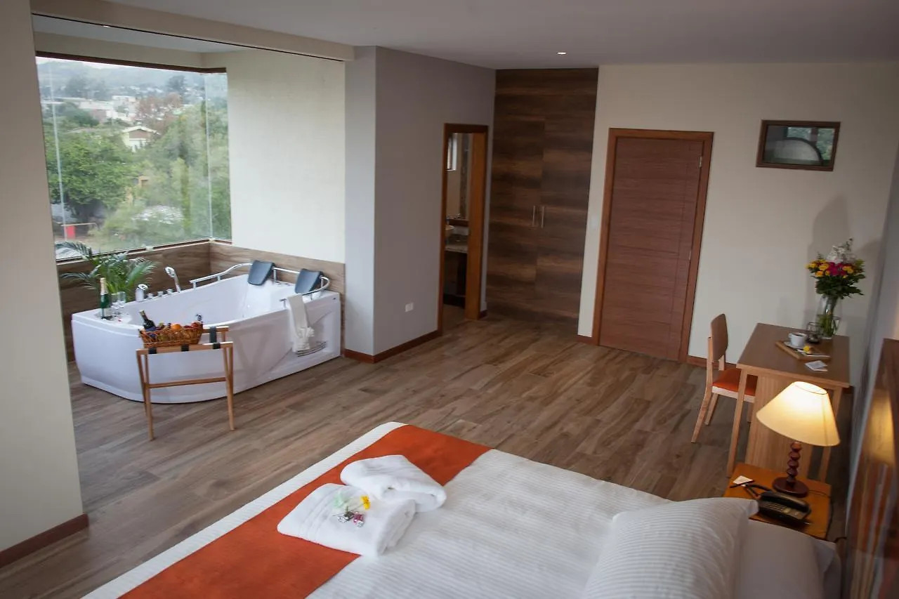 Ilalo Garden Hotel & Restaurant Quito 4*,